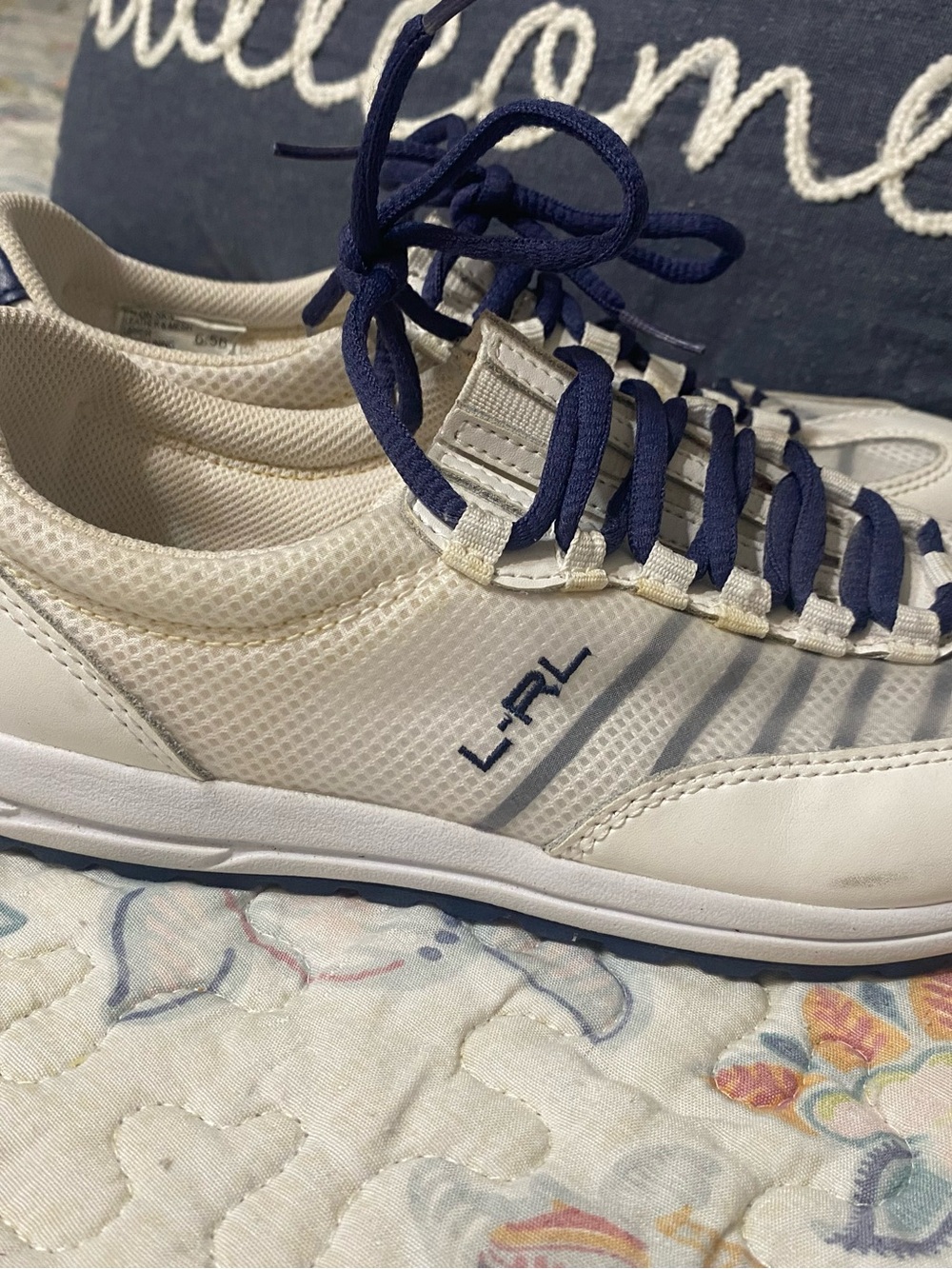 Womenโs Ralph Lauren Casual Mesh Sneaker in Cream with Navy Laces
